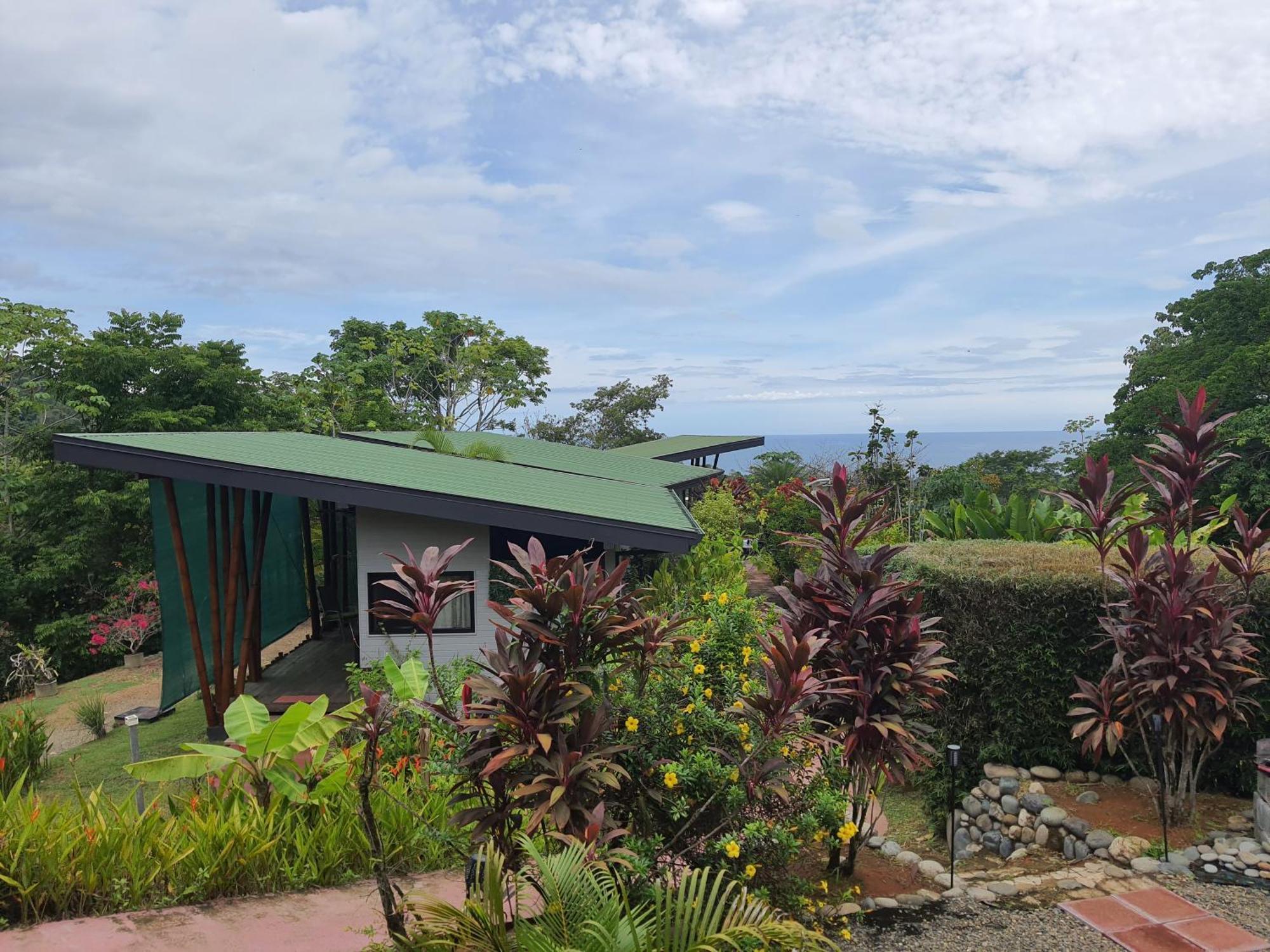 Eden Tica Lodge Uvita Exterior photo