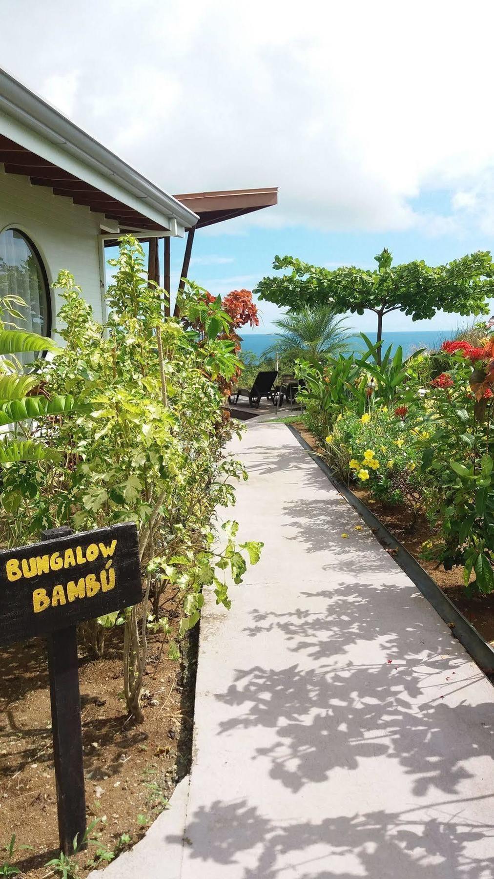 Eden Tica Lodge Uvita Exterior photo